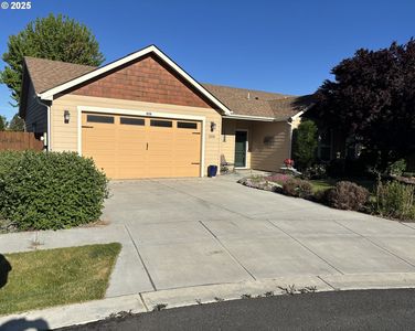 1036 SW Olive Ct, Hermiston, OR, 97838