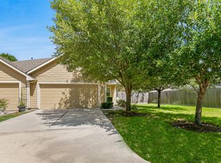 23 Marywood Dr, Conroe, TX 77384