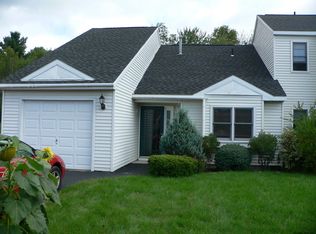 1122 Spearhead Dr, Scotia, NY 12302