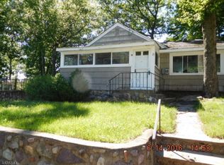 26 Cherokee Ave, Rockaway, NJ 07866