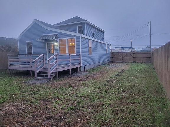 4th image of 1415 Hamilton Ave