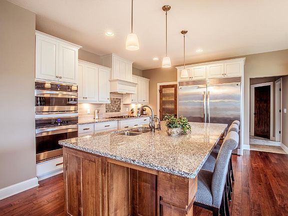 4th image of 5435 Orchid Ln N
