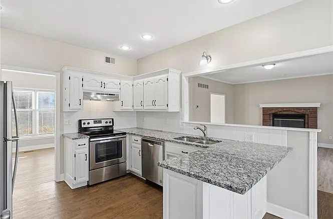 1175 SW Santa Fe Dr — Photo 14