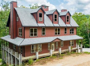 3589 Hawks Point Rd, Pacific, MO 63069
