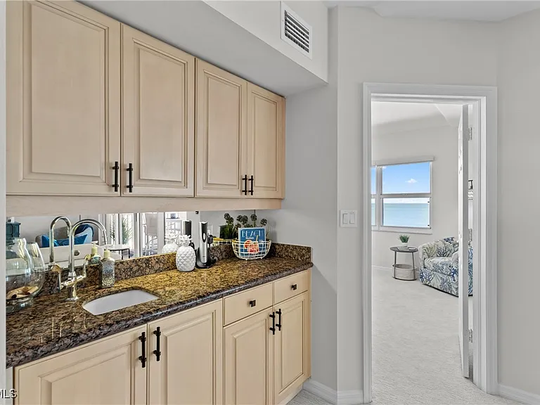 9577 Gulf Shore Dr #703 — Photo 15