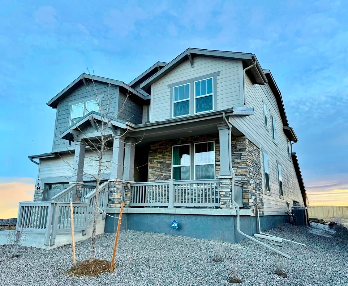 24414 E Evans Dr — Photo 1