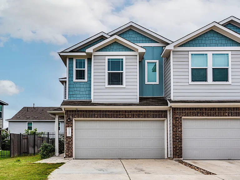 7117 Dancing Wind Ln — Photo 12