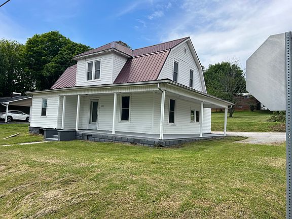 2nd image of 2401 Bradley St