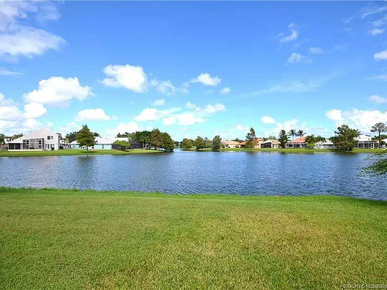 753 NW Waterlily Pl — Photo 21