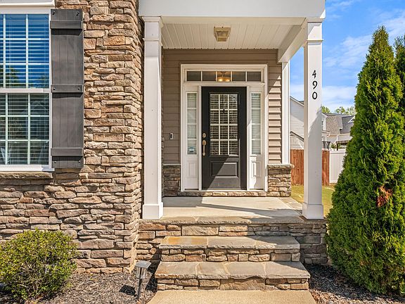 4th image of this home