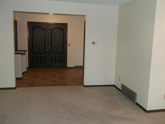 4th image of 12716 Country View Ln