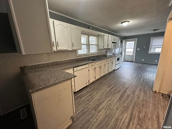 4th image of 54 Hiser Rd