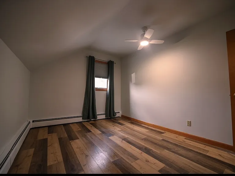 342R Warwick Neck Ave #B — Photo 3