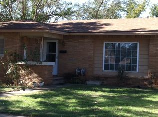 905 NE 4th St, Andrews, TX 79714