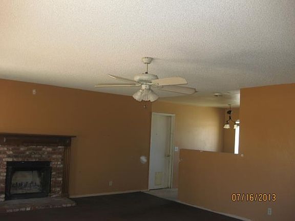 2nd image of 16435 Comanche St