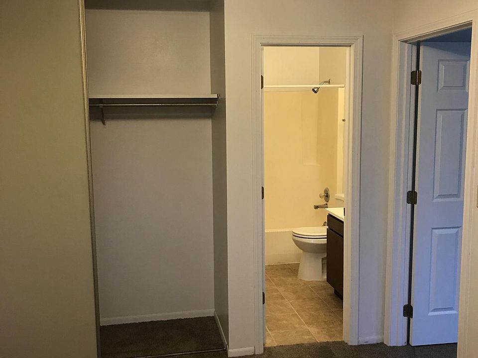 2nd image of 308 Anthony Dr