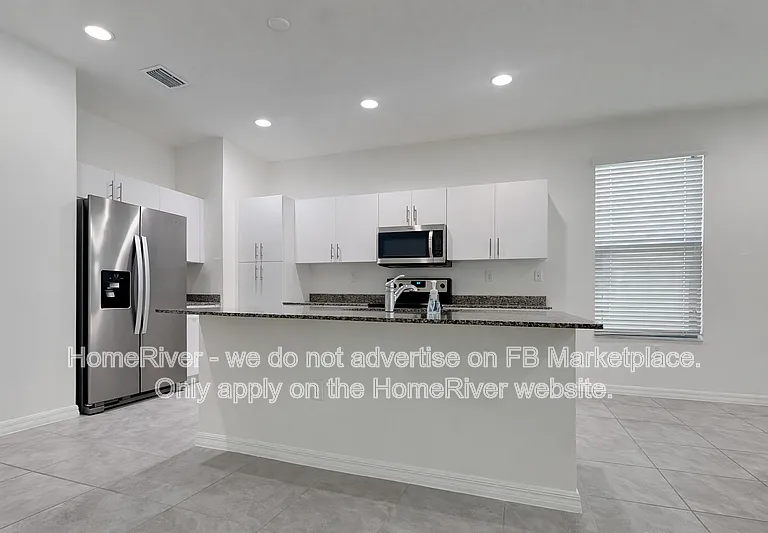 8744 Madrid Cir — Photo 3