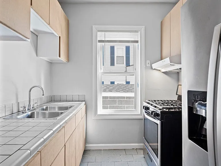 306 Mott St #1 — Photo 13