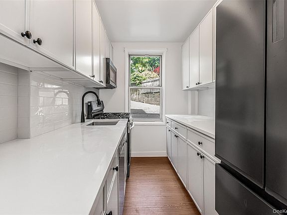 2nd image of 61 Bronx River Road #3B