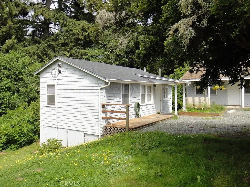 2 bed, 700 sqft, $1,195 — Photo 2