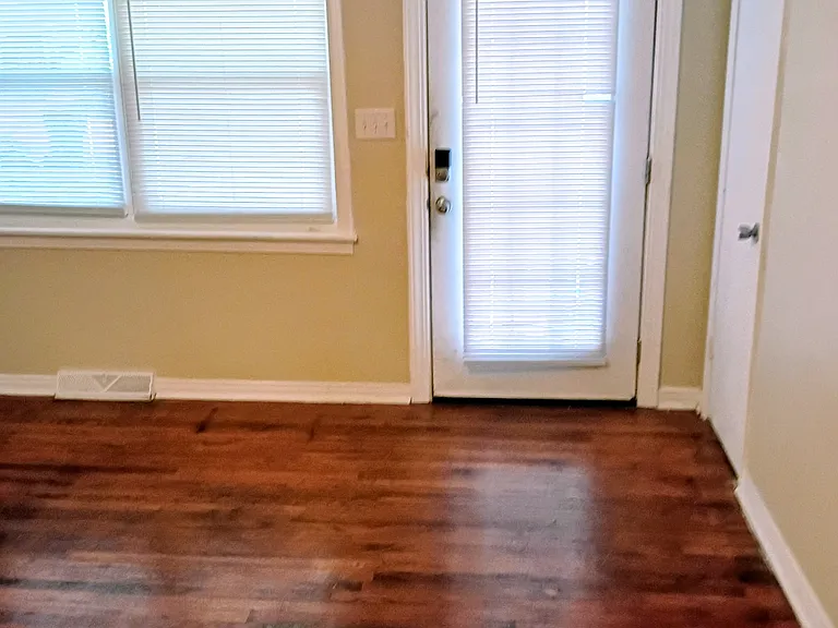 408 E Lafayette St — Photo 6