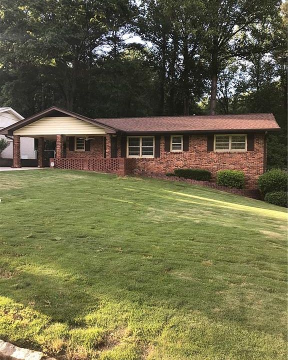 1st image of 3808 Gloucester Dr