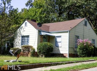 2035 McPherson Dr, East Pt, GA 30344