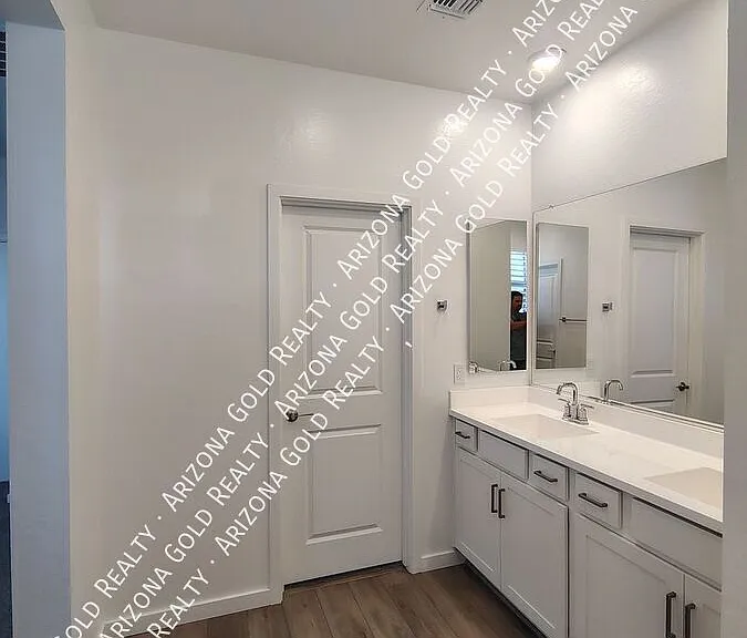 1055 W Diamondback Dr — Photo 16