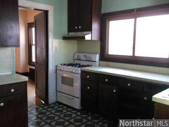 5th image of 4023 Penn Ave N