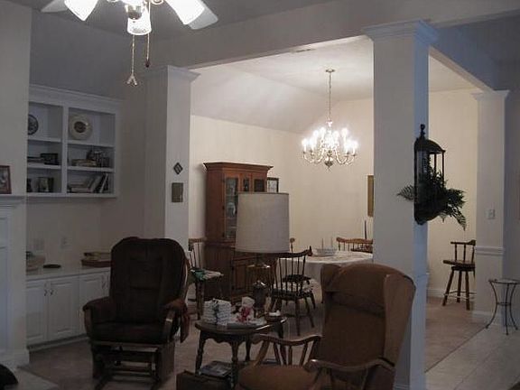 5th image of 232 Pecanwood Dr