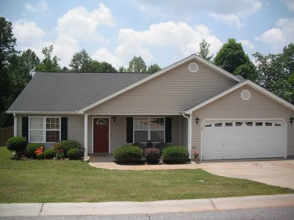 39 Laws Ln, Piedmont, SC 29673