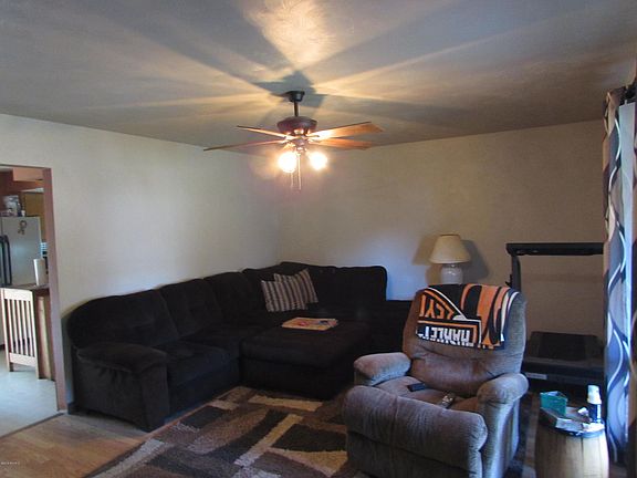 5th image of 34259 Bond Dr