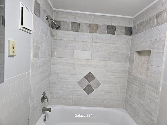 4th image of 459 5th Ave S