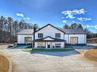 1525 Shinnville Rd, Cleveland, NC 27013