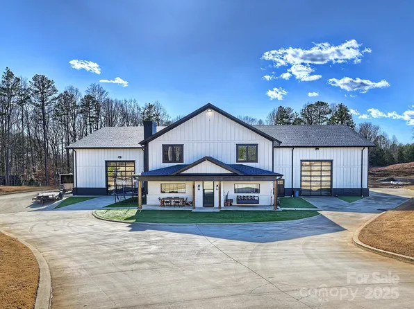 1525 Shinnville Rd, Cleveland, NC 27013