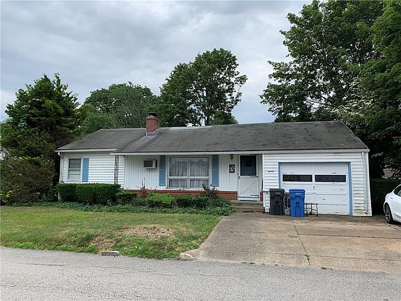 2nd image of 20 Brookfield Dr