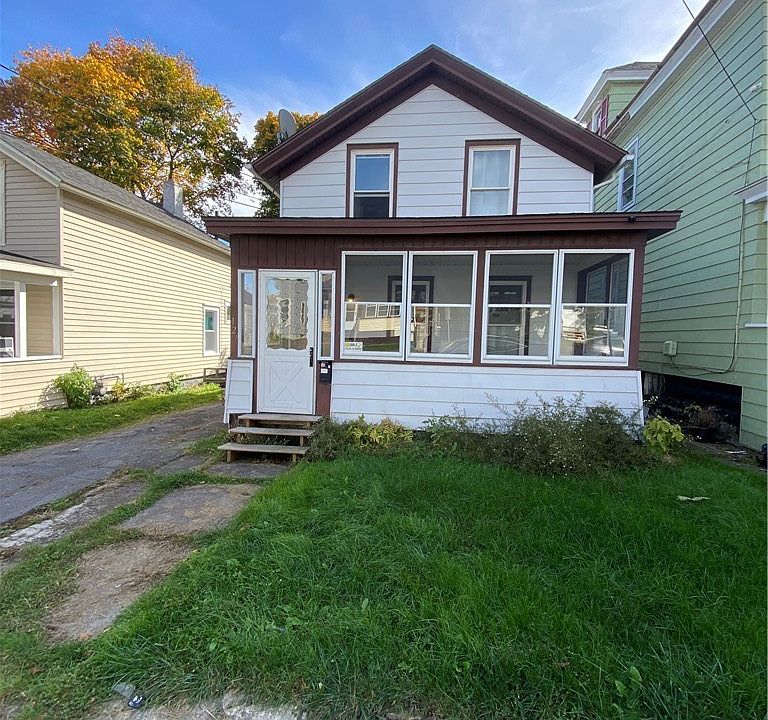 1st image of 127 Gere Ave