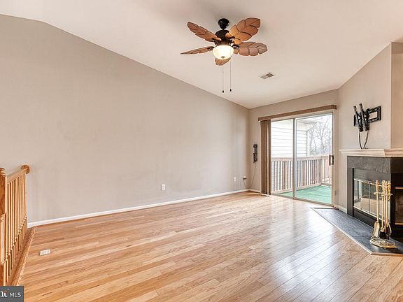 5th image of 20 Sandstone Ct APT K