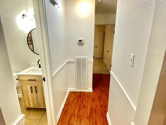 4th image of 8723 Kirkmont Dr