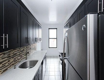 2nd image of 3614 165th St APT 3cn