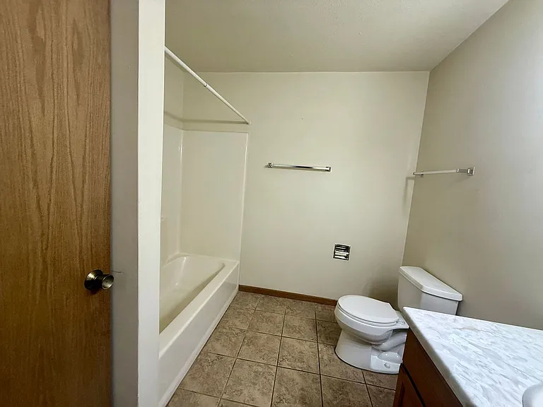 149517-149515 Wineberry Ln — Photo 9