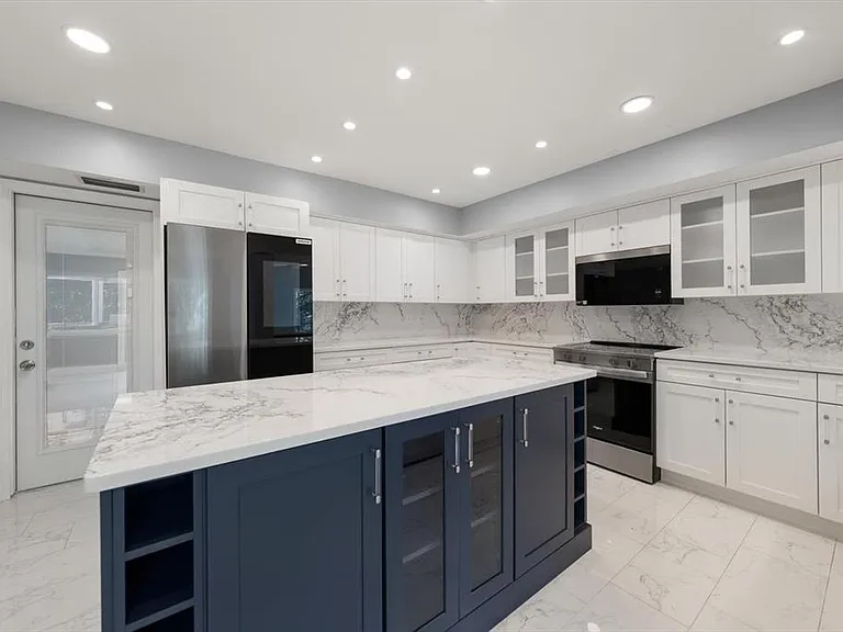 13903 Oberlin Manor Way — Photo 14