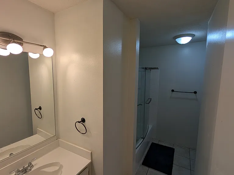 3216 Meadowview Dr — Photo 16