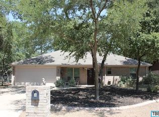 6 Bluebonnet Loop, Morgans Pt Resort, TX 76513