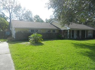 619 Fairfield Ave, Shoreacres, TX 77571