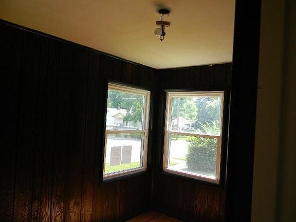 2nd image of 3315 Princeton Dr