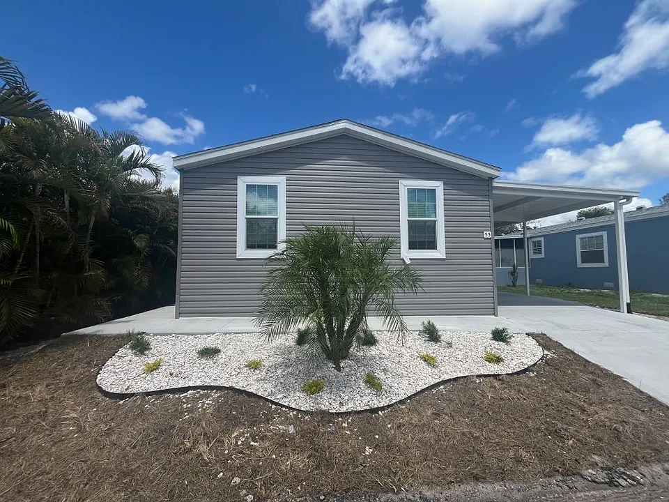 55 Eland Dr #55