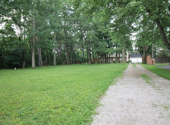 2nd image of 6677 Spicewood Ct