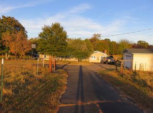 1127 Steel Bridge Rd, Mooresboro, NC 28114