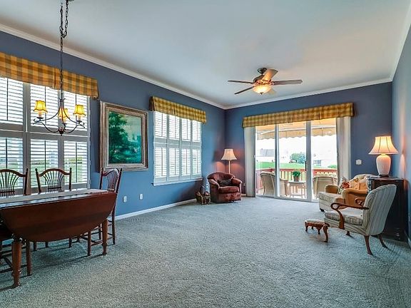 4th image of 3275 Chamberlain Cir
